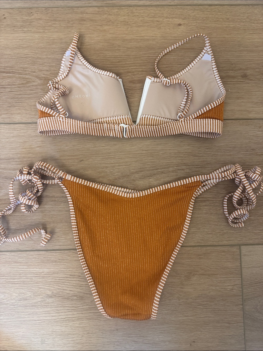 OneOne bikini set - Picture 2 of 4